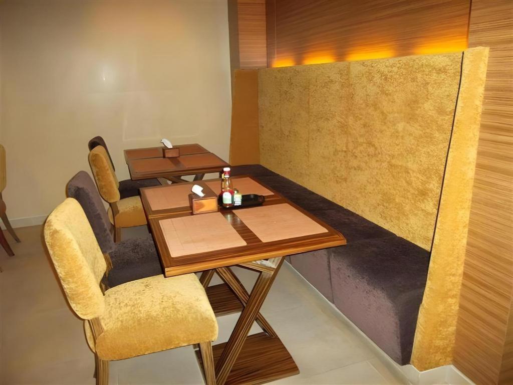 Honey Lodge Pattaya Exterior photo